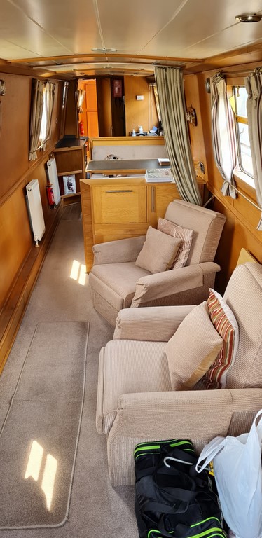 Shared narrow boat Ellen