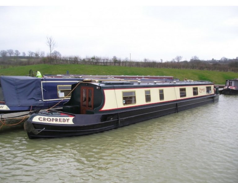 Shared narrow boat Cropredy