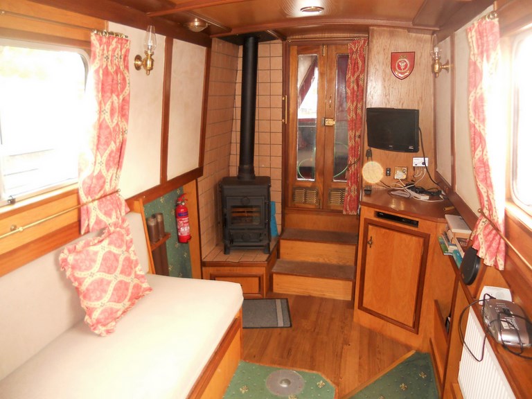 Shared narrow boat Centurion