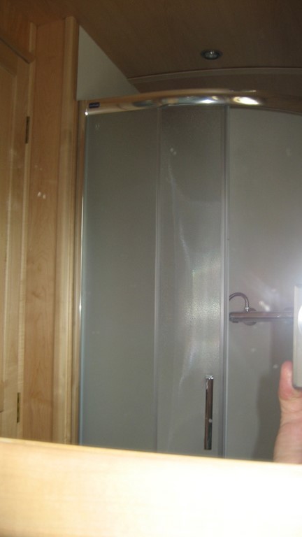 Shared narrow boat Forget Me Knot