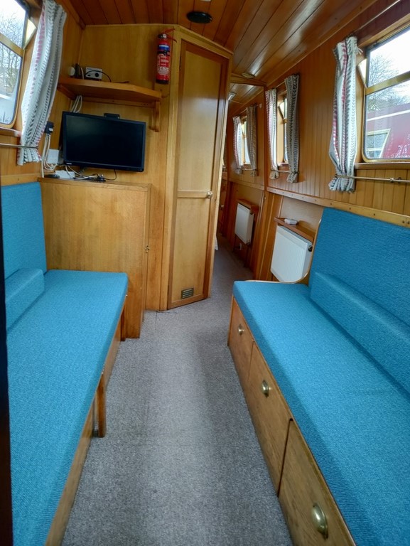 Shared narrow boat Somnia