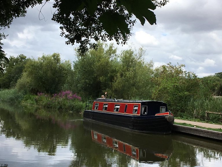 Shared narrow boat Grainne Mhaol