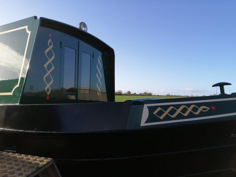 Shared narrow boat Ellen