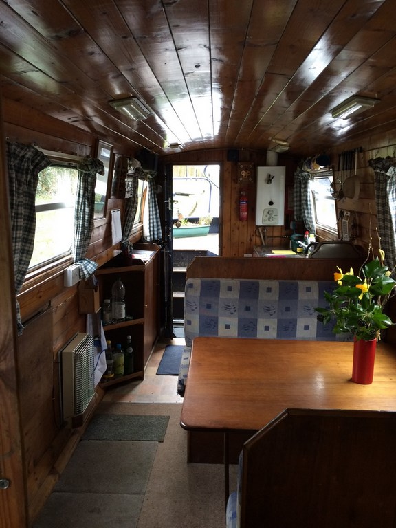 Shared narrow boat Grainne Mhaol