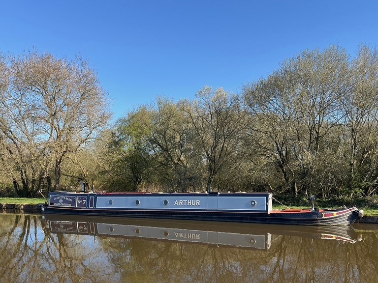 Shared narrow boat Arthur