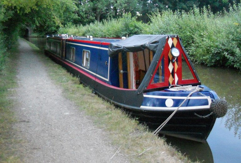 Shared narrow boat Centurion