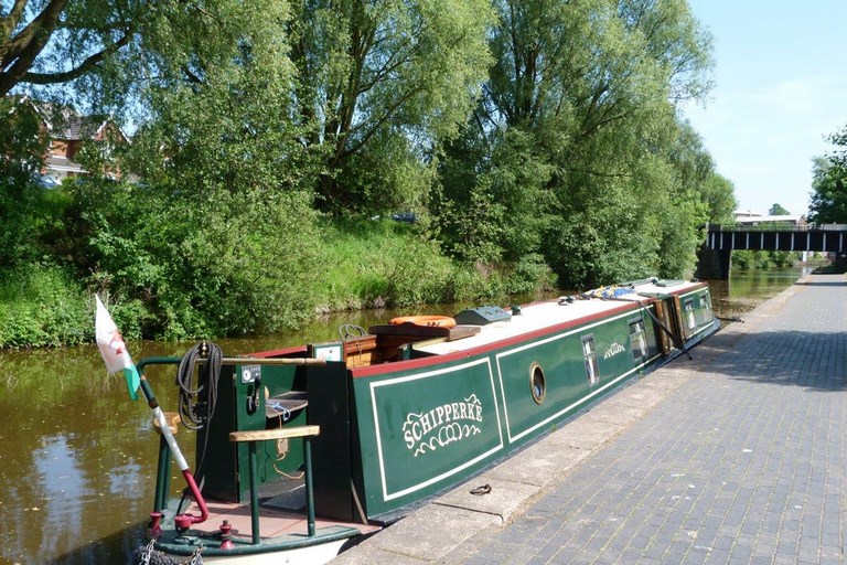 Shared narrow boat Schipperke
