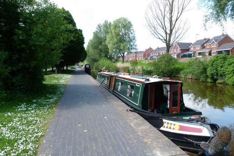 Shared narrow boat Schipperke