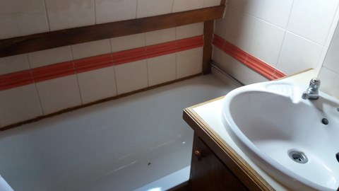 Shared narrow boat The Teal