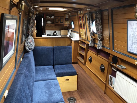 Shared narrow boat Arthur