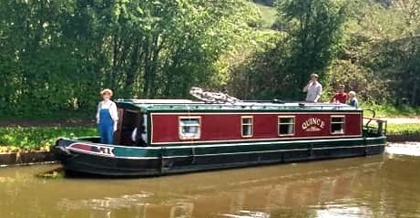 Shared narrow boat Quince