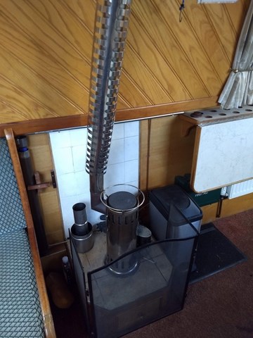 Shared Narrow Boat Andante