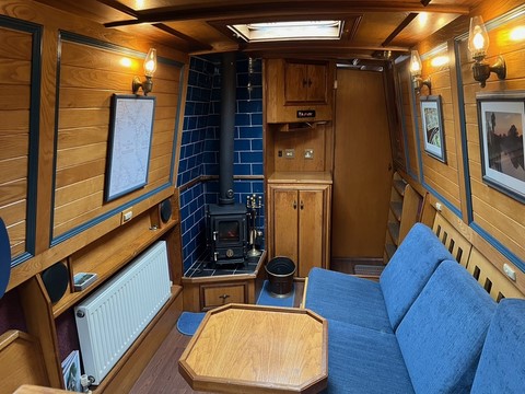 Shared narrow boat Arthur