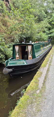 Shared narrow boat Ellen