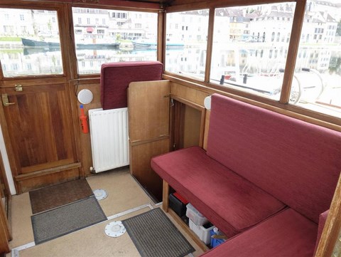 Shared Dutch Barge Decize