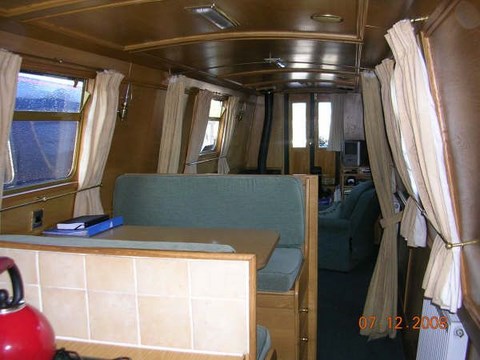 Shared narrow boat Kiewa