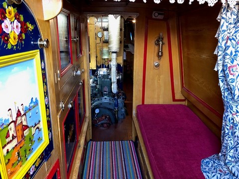 Shared narrow boat Arthur