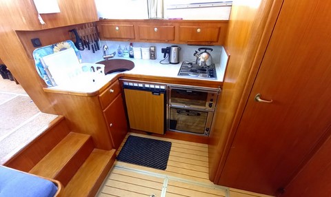 Shared cruiser based in France, Silver Steel