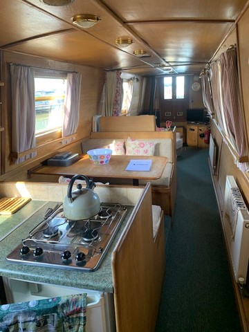 Shared narrow boat Rivendell