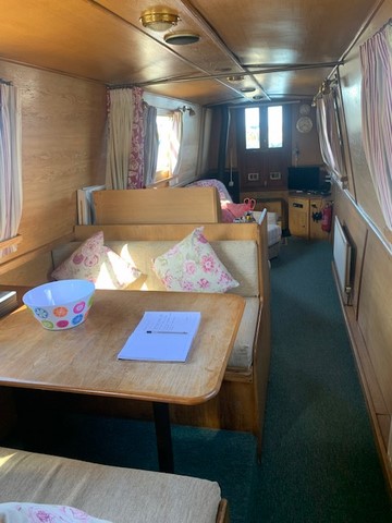 Shared narrow boat Rivendell