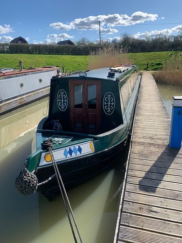Shared narrow boat Rivendell