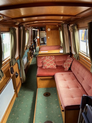 Shared narrow boat Benbow 7