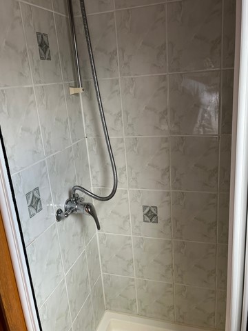 Shared narrow boat Benbow 8