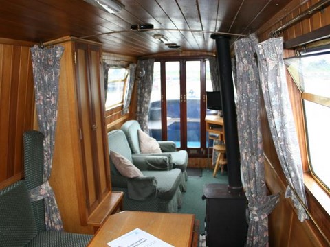 Shared narrow boat Sundowner 4