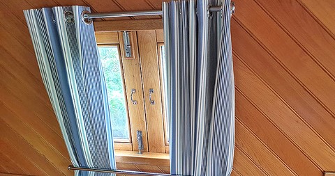 Shared narrow boat Solace