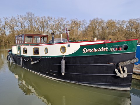 Shared Dutch Barge Dorchester