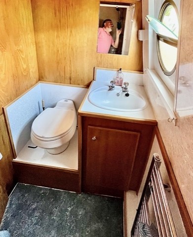 Shared narrow boat Kiewa